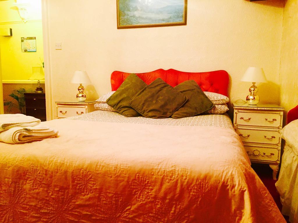 Southend Inn Hotel - Close To Beach, Train Station & Southend Airport Habitación foto